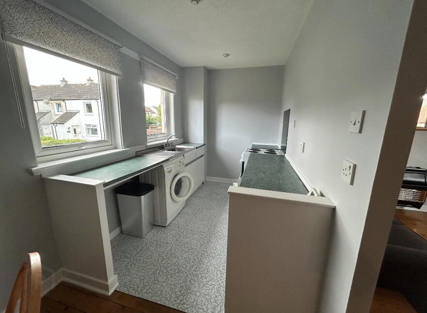 1 South Gyle Loan, Edinburgh, EH12 9EN