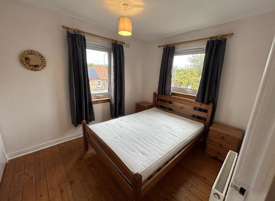 1 South Gyle Loan, Edinburgh, EH12 9EN