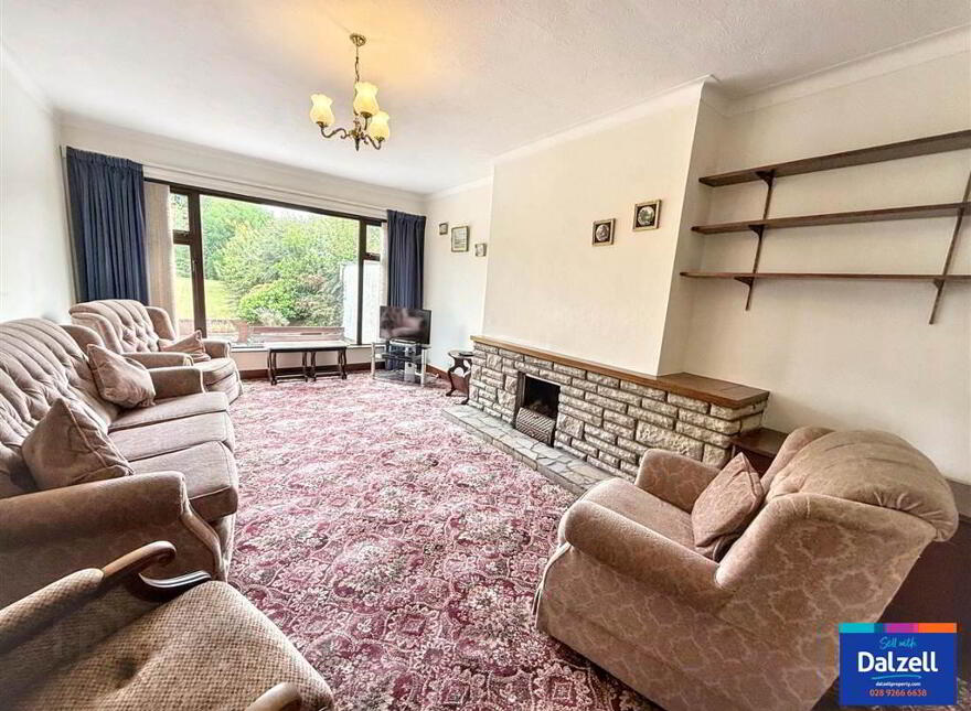 41 Woodland Park, Lisburn, BT28 1LQ