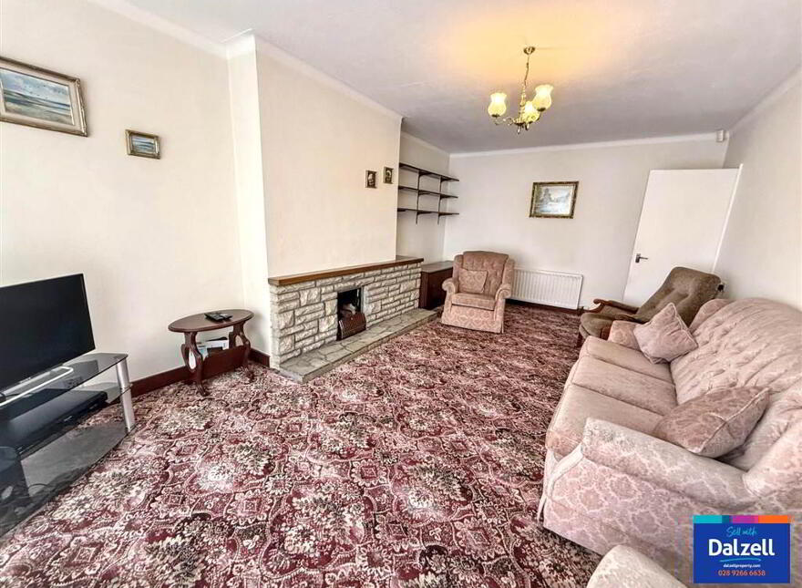 41 Woodland Park, Lisburn, BT28 1LQ