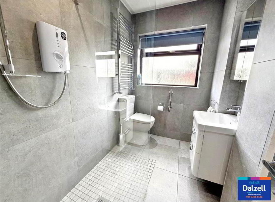 41 Woodland Park, Lisburn, BT28 1LQ