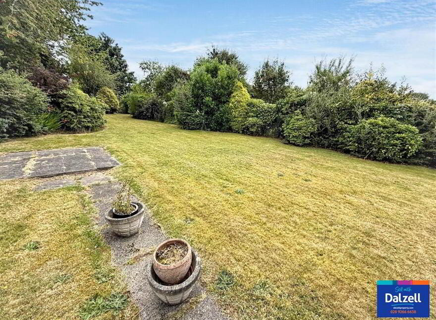 41 Woodland Park, Lisburn, BT28 1LQ