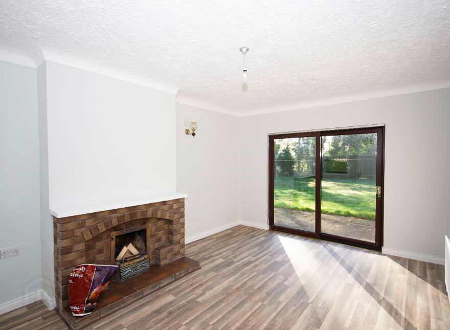 67 Carnalea Road, Fintona, Omagh, BT78 1TU