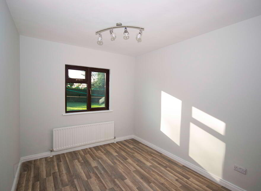67 Carnalea Road, Fintona, Omagh, BT78 1TU