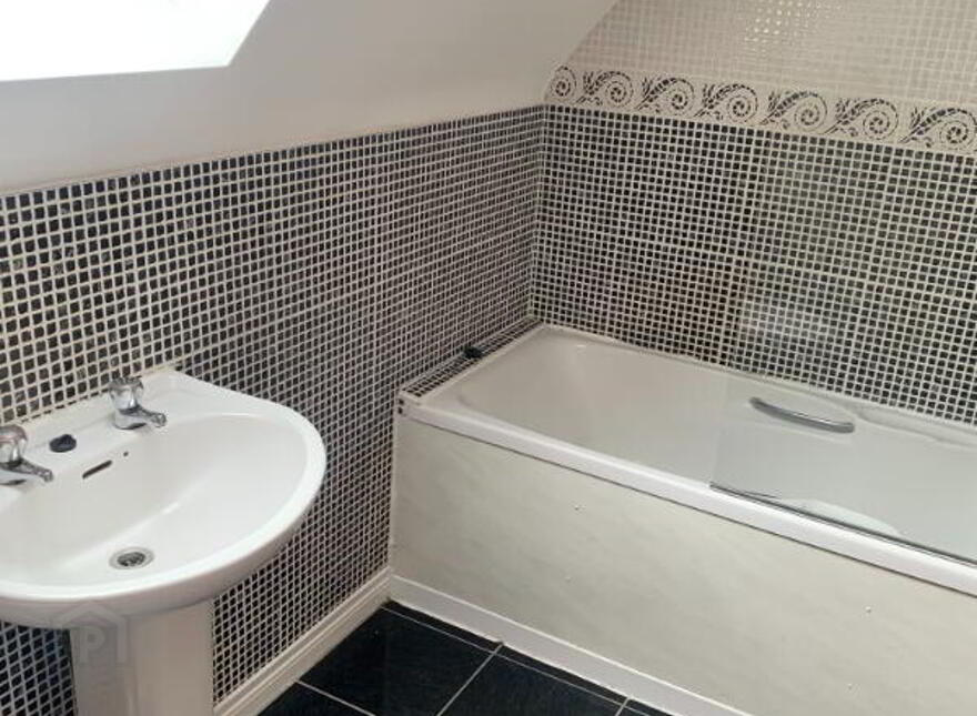 40 Greer Park Heights, Belfast, BT8 7YG
