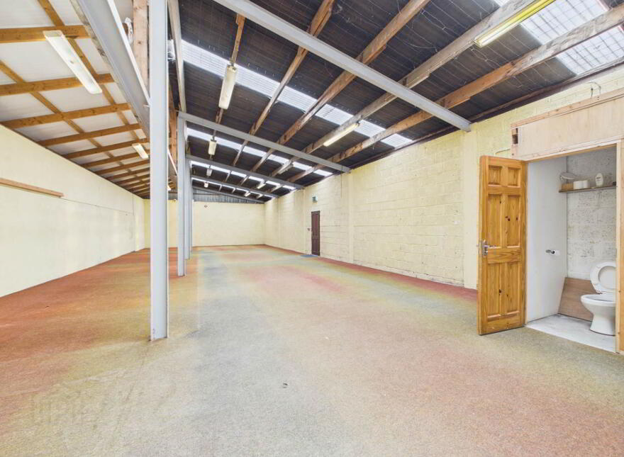 Greystone Street, Carrick-On-Suir, E32FD27