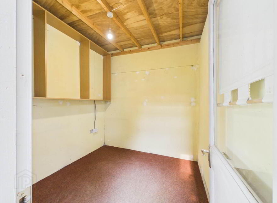 Greystone Street, Carrick-On-Suir, E32FD27