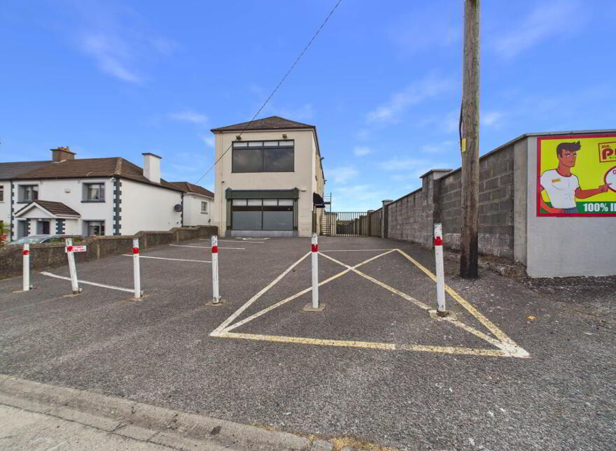 Greystone Street, Carrick-On-Suir, E32FD27