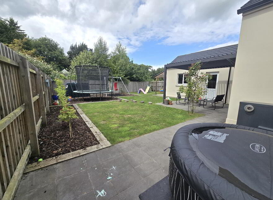 3 Sampsons Green, Ballykelly, Limavady, BT49 9FE
