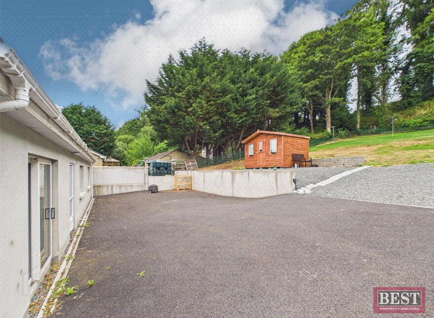 68 Warrenpoint Road, Newry, BT34 2PN