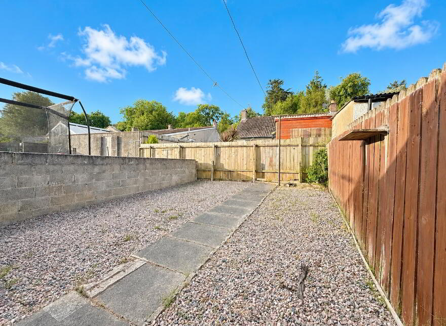 11 Newpark, Magheramorne, Larne, BT40 3HP
