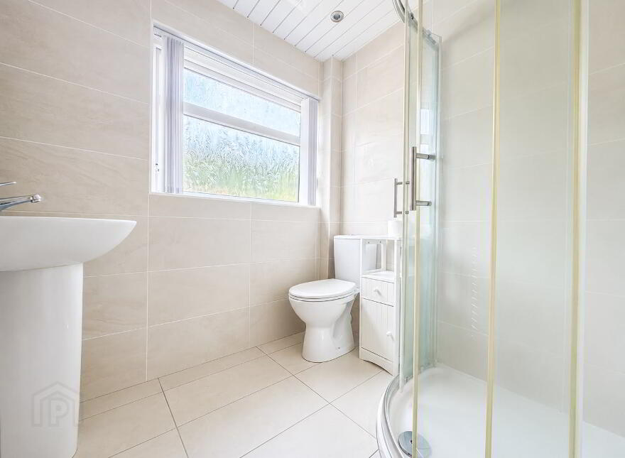 11 Newpark, Magheramorne, Larne, BT40 3HP