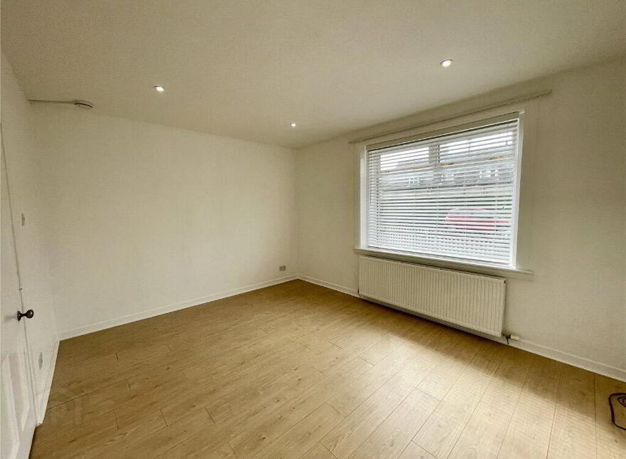 5/1 Stenhouse Avenue West, Edinburgh, EH11 3ER