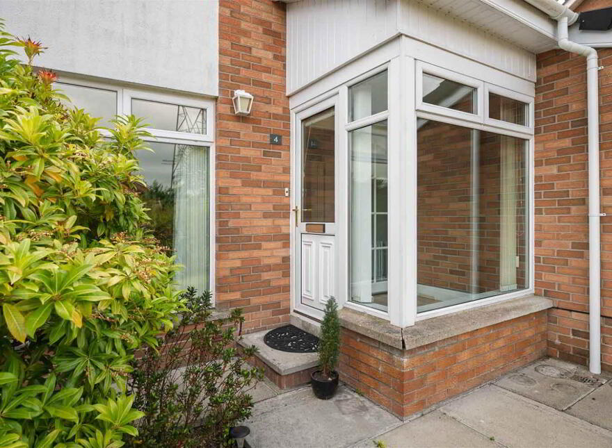 4 Strathyre Park, Belfast, BT10 0AZ