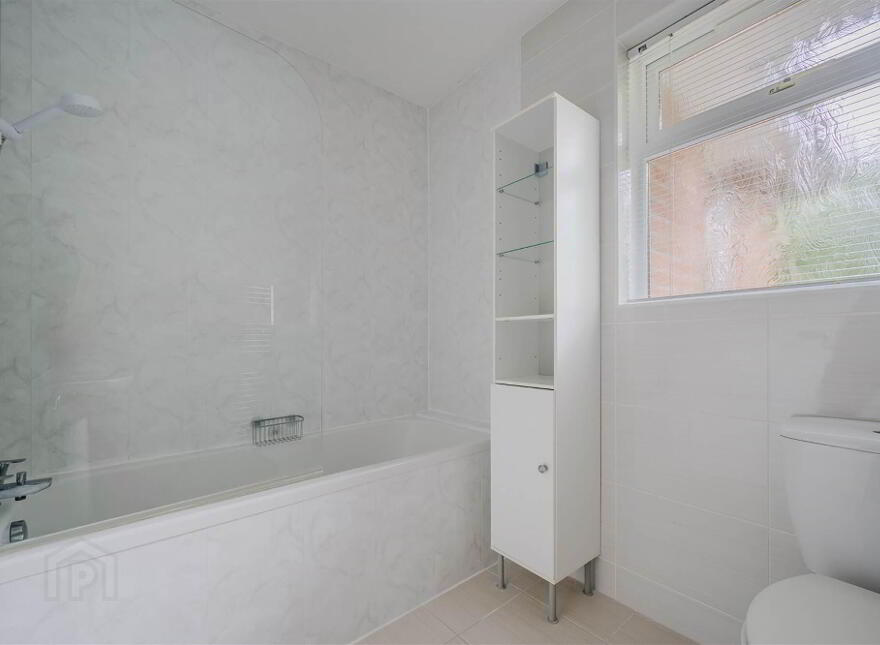 4 Strathyre Park, Belfast, BT10 0AZ