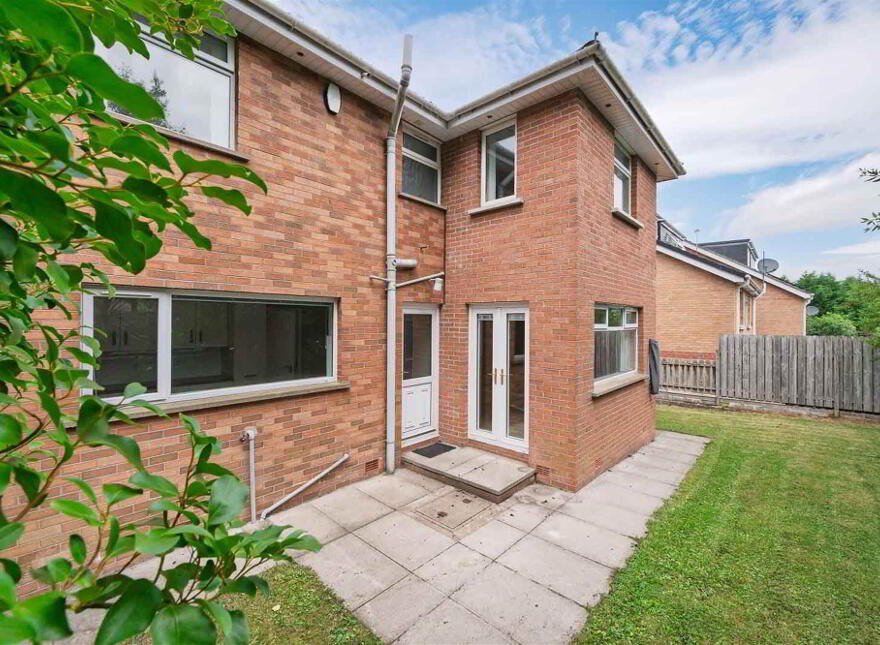 4 Strathyre Park, Belfast, BT10 0AZ