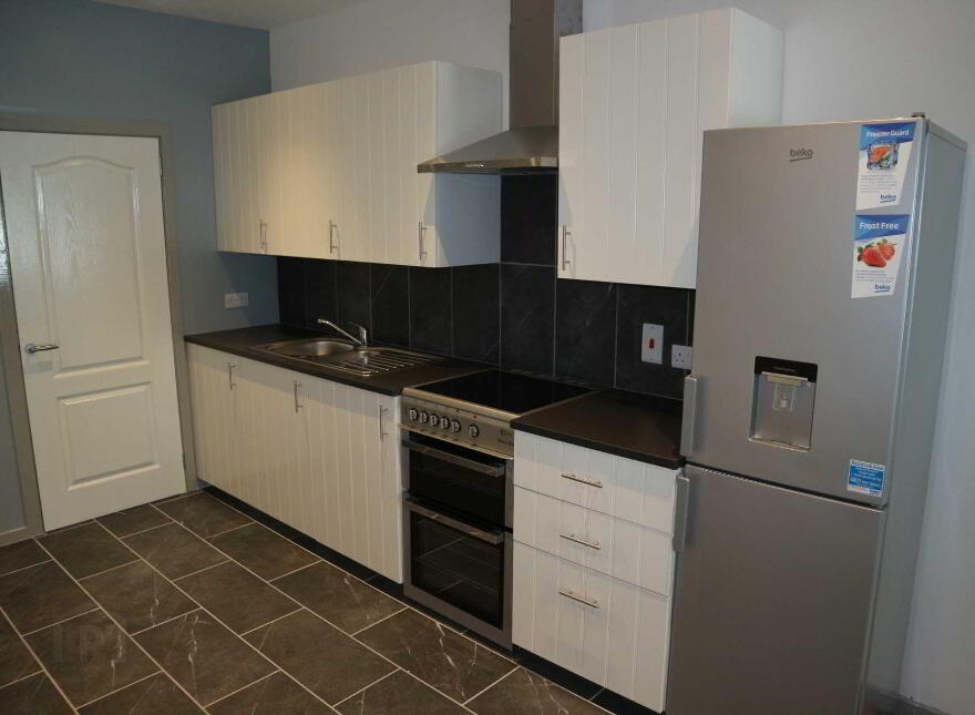 991a Upper Newtownards Road, Dundonald, Belfast, BT16 1RN