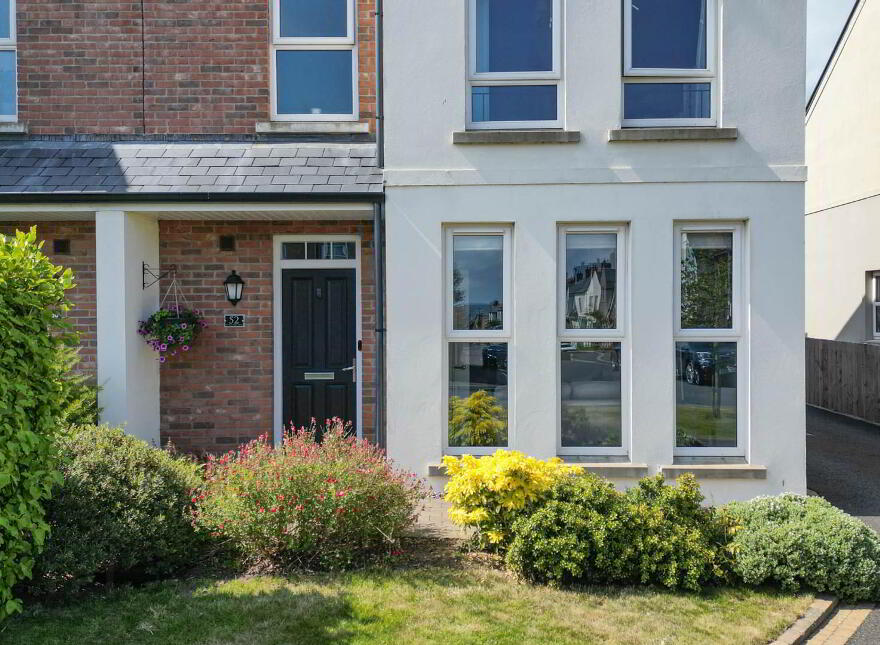 52 Hartley Hall Green, Greenisland, Carrickfergus, BT38 8FU
