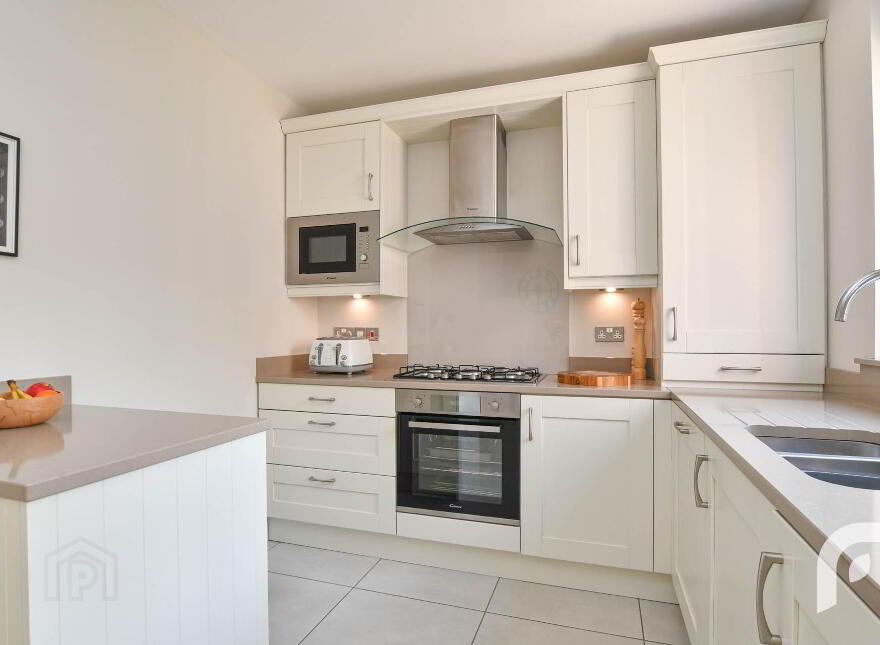 52 Hartley Hall Green, Greenisland, Carrickfergus, BT38 8FU