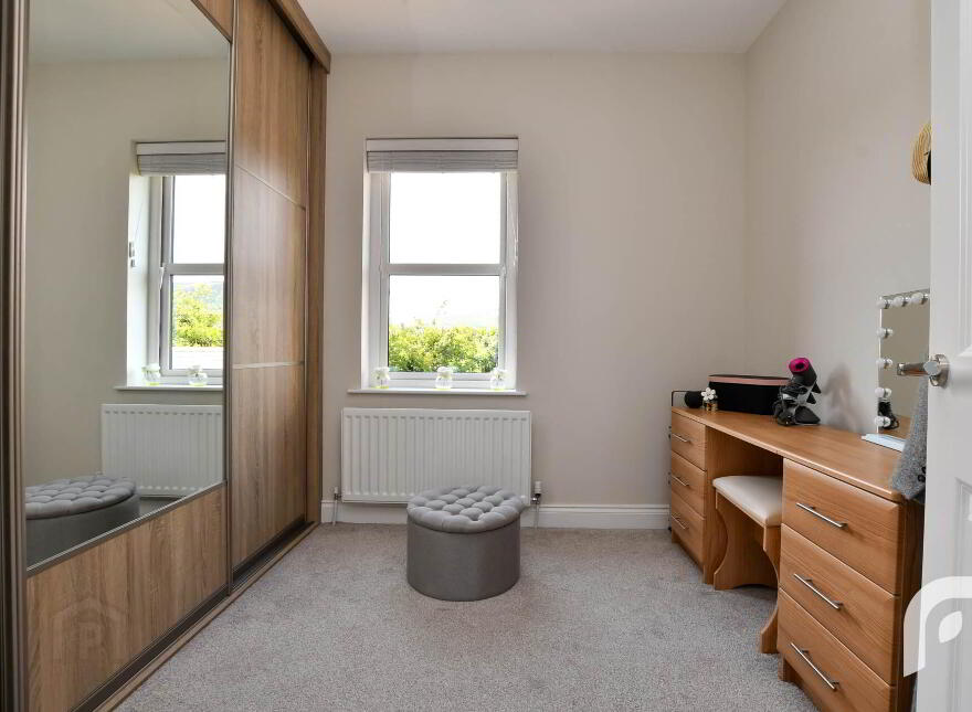 52 Hartley Hall Green, Greenisland, Carrickfergus, BT38 8FU