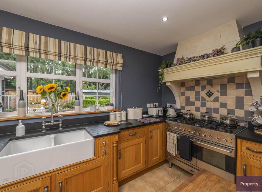 22 Ballytyrone Road, Loughgall, BT61 8QA