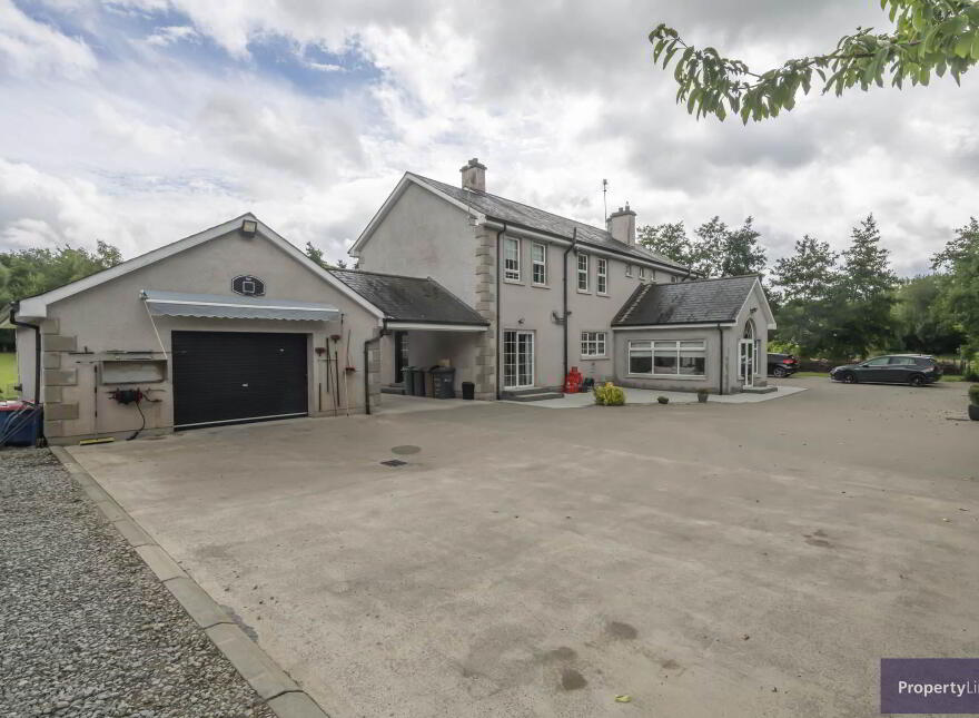 22 Ballytyrone Road, Loughgall, BT61 8QA
