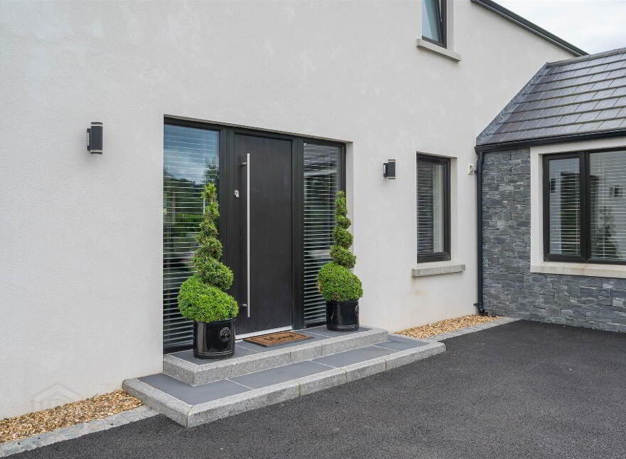 6A Oldpark Road, Lisburn, BT28 3QT