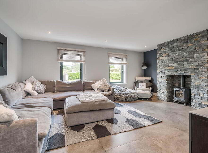 6A Oldpark Road, Lisburn, BT28 3QT