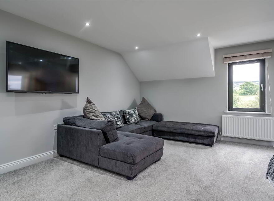 6A Oldpark Road, Lisburn, BT28 3QT