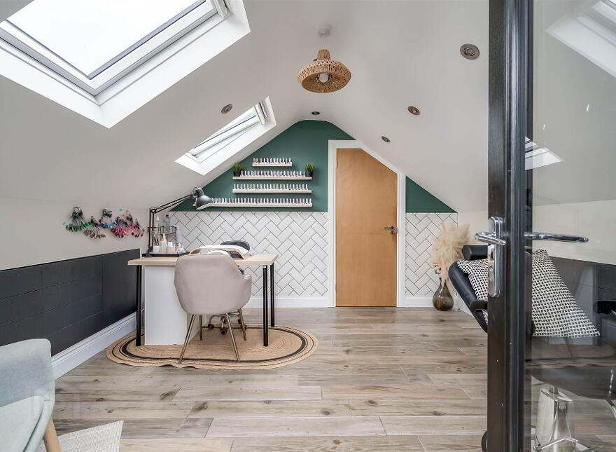 6A Oldpark Road, Lisburn, BT28 3QT