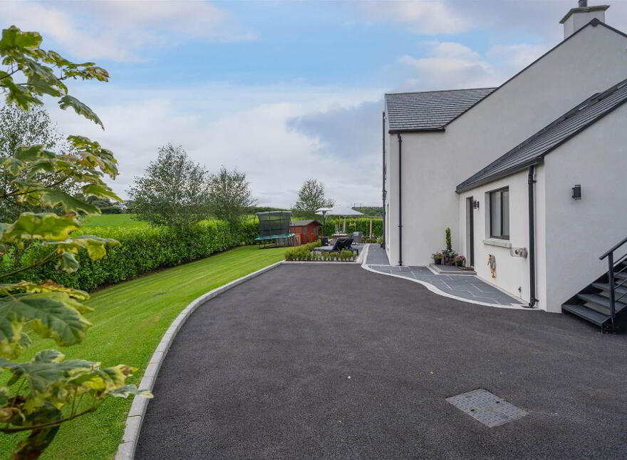 6A Oldpark Road, Lisburn, BT28 3QT