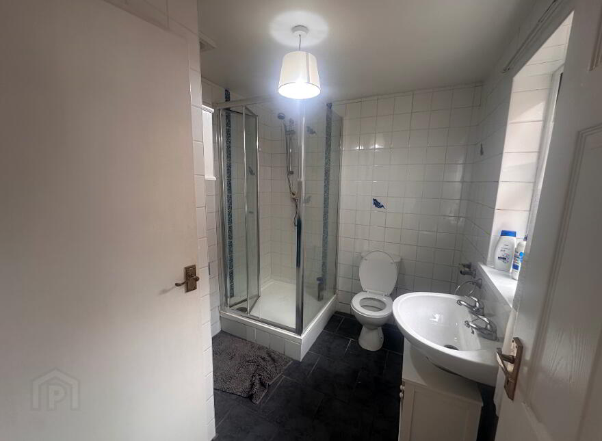 32 Runnymede Parade, Tates Avenue, Belfast South, Belfast, BT12 6NF