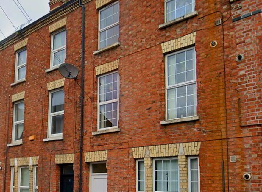 3, 21 Dunluce Avenue, Belfast, BT9 7AW photo