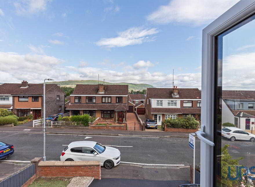 55 Orchardville Gardens, Belfast, BT10 0JU