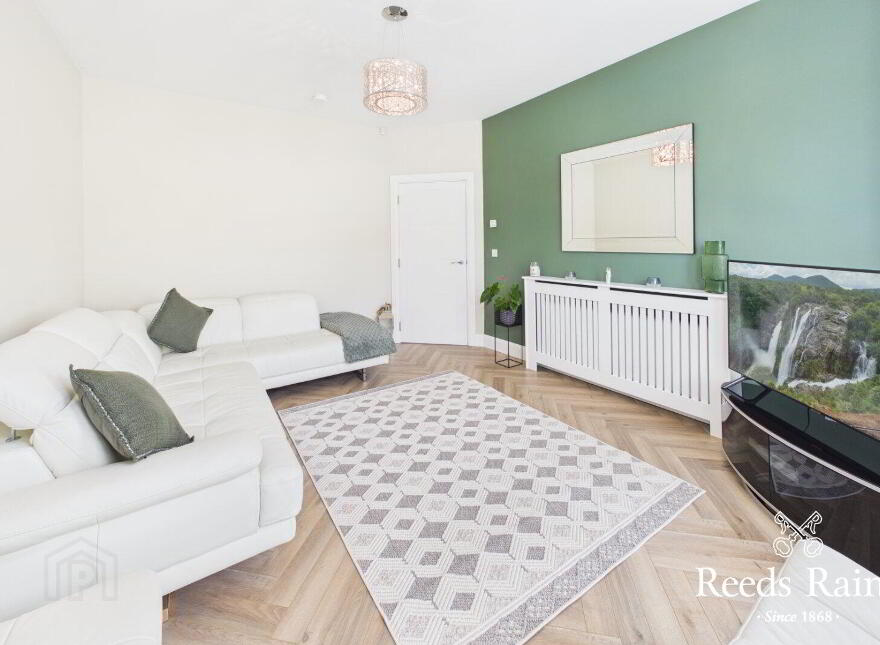 17 Scrabo Heights, Newtownards, BT23 4AG