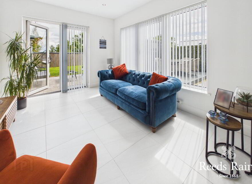 17 Scrabo Heights, Newtownards, BT23 4AG