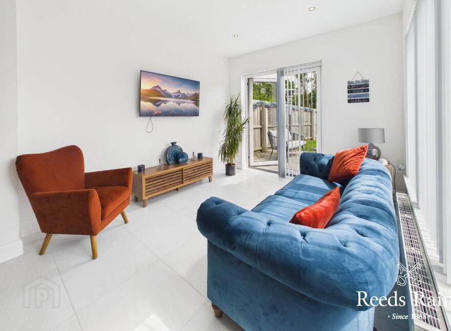 17 Scrabo Heights, Newtownards, BT23 4AG