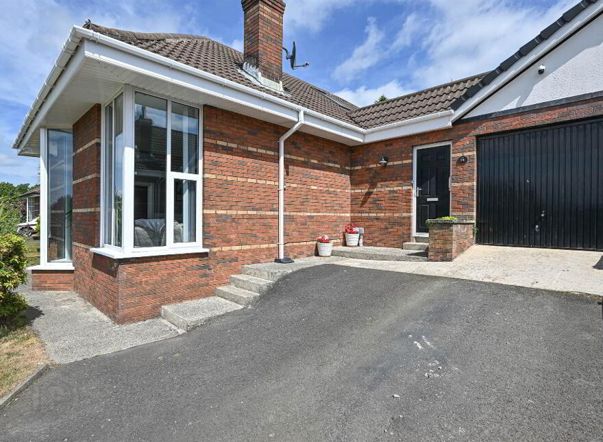 14 Malone Park, Downpatrick, BT30 6UB