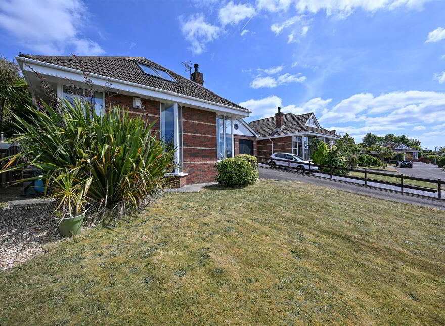 14 Malone Park, Downpatrick, BT30 6UB