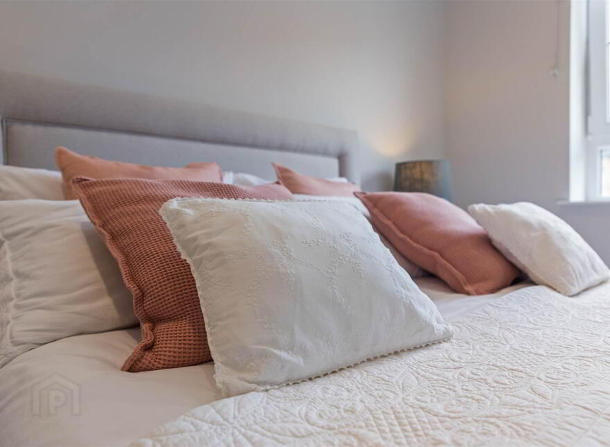 Apartment 6 8 Castlehill Wood, Castlehill Road, Belfast, BT4 3PJ