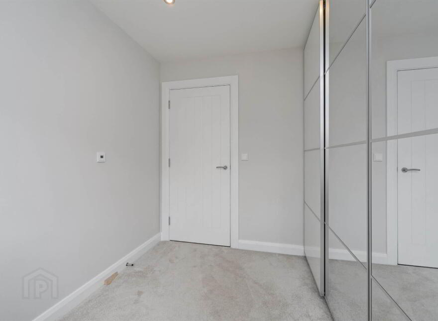 Apartment 6 8 Castlehill Wood, Castlehill Road, Belfast, BT4 3PJ
