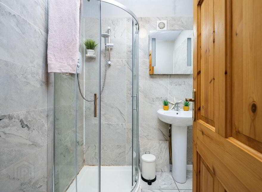 15 And 15A St. Joseph's Avenue, Clonliffe Road, Drumcondra, Drumcondra, D03R290