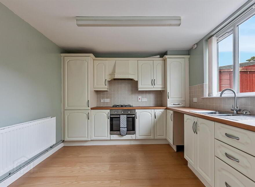 18 Rathfern Way, Newtownabbey, BT36 6BX