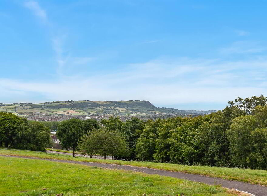 18 Rathfern Way, Newtownabbey, BT36 6BX