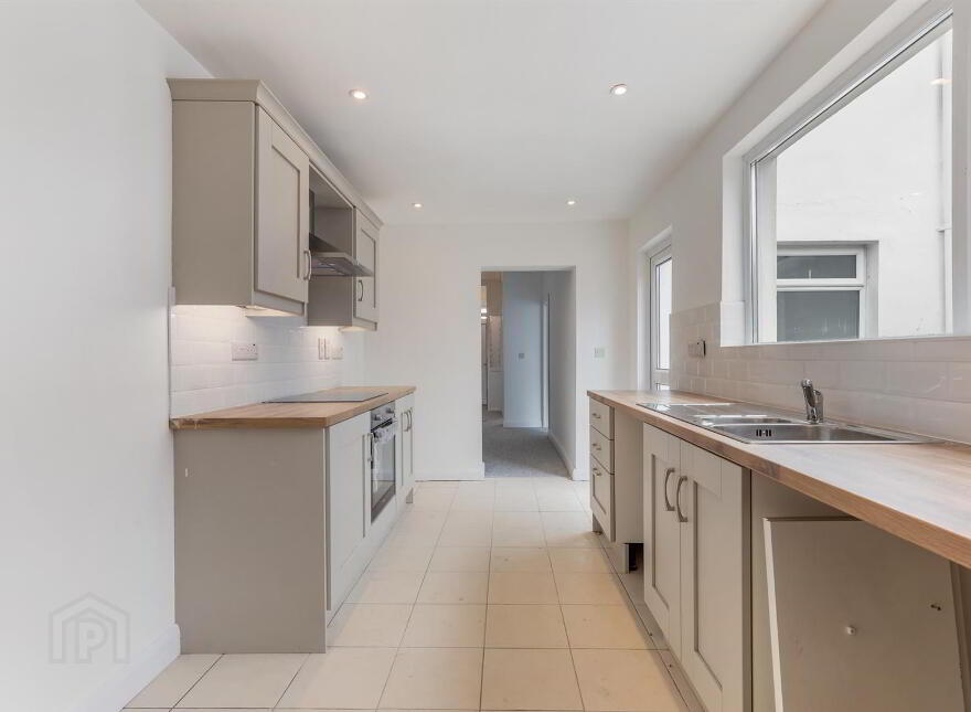 32 Killaughey Road, Donaghadee, BT21 0BL