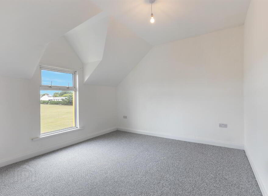 32 Killaughey Road, Donaghadee, BT21 0BL