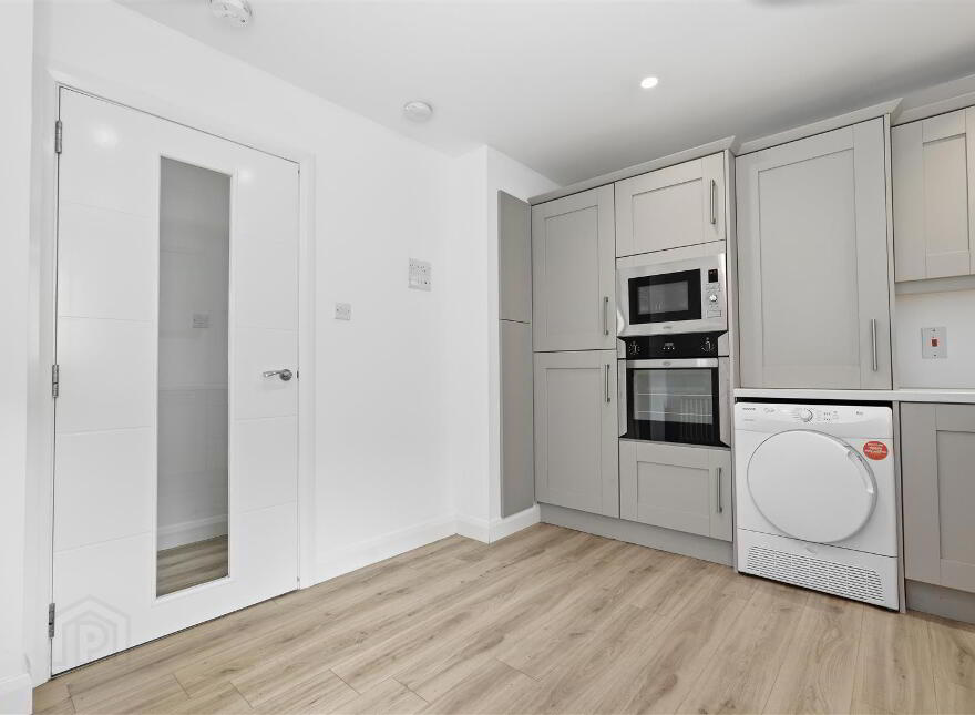 11c High Street, Comber, BT23 5HJ