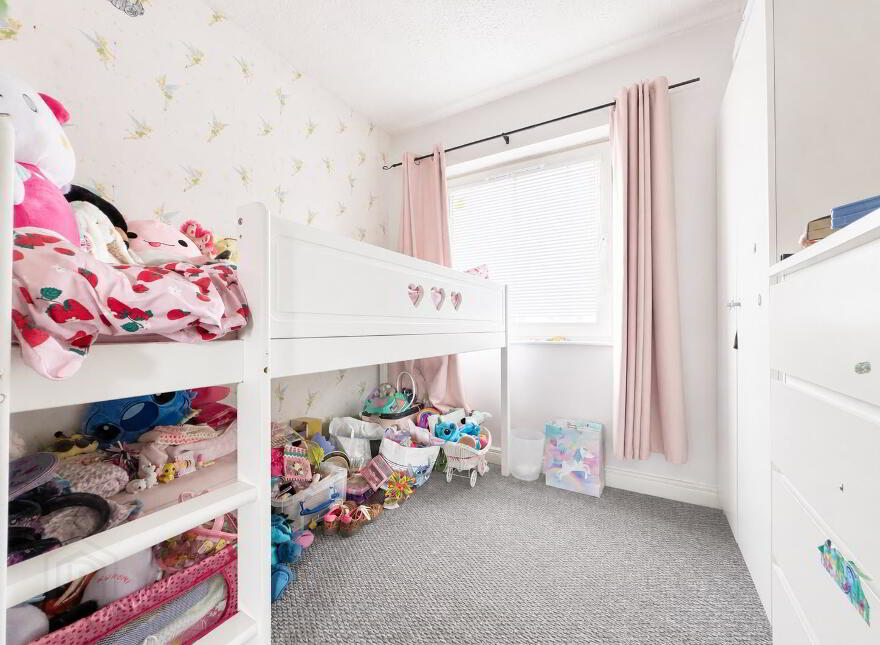 18 Cedar Park, Carrickfergus, BT38 8DU