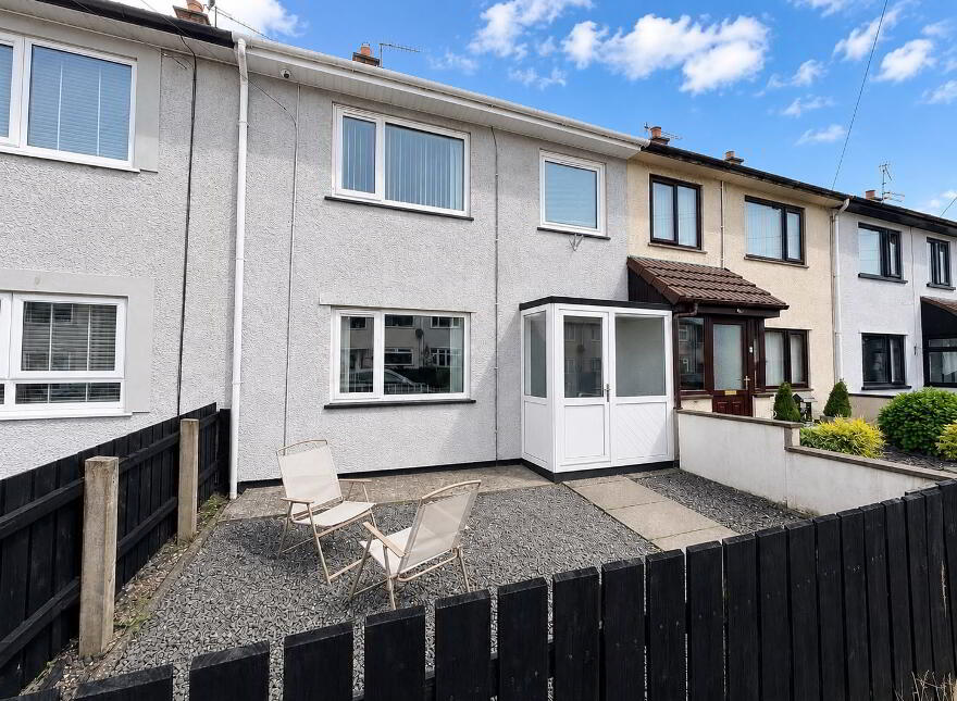 18 Cedar Park, Carrickfergus, BT38 8DU