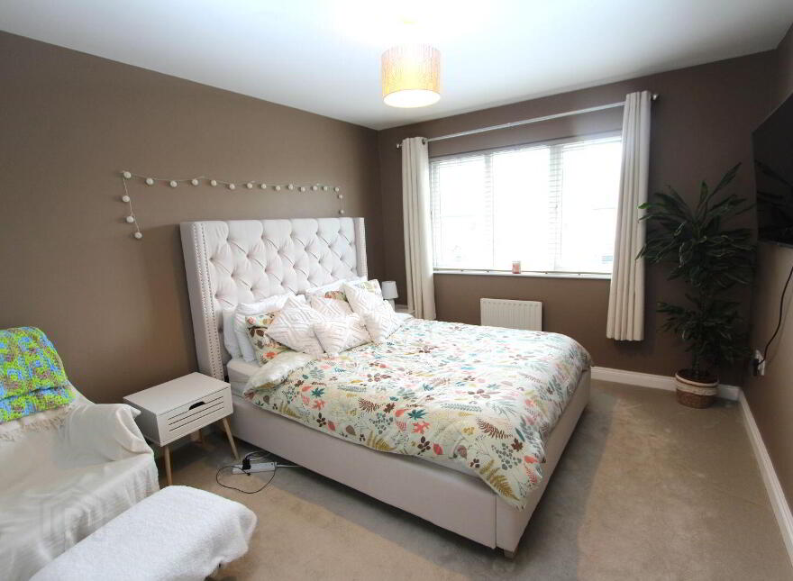 83 Coill Darach, Castleblayney, A75Y795